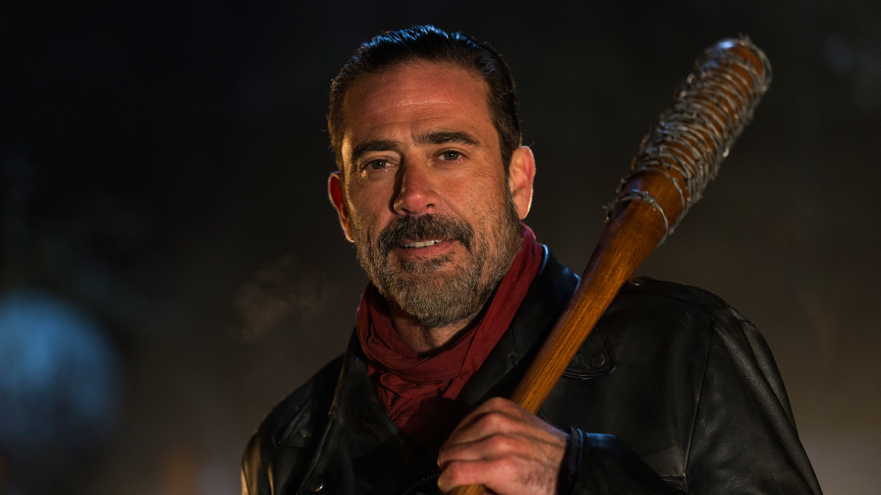 The Walking Dead : "Ils sont restés à genoux et en larmes pendant deux jours" ... Jeffrey Dean Morgan et Lauren Cohan reviennent sur la scène d'arrivée de Negan