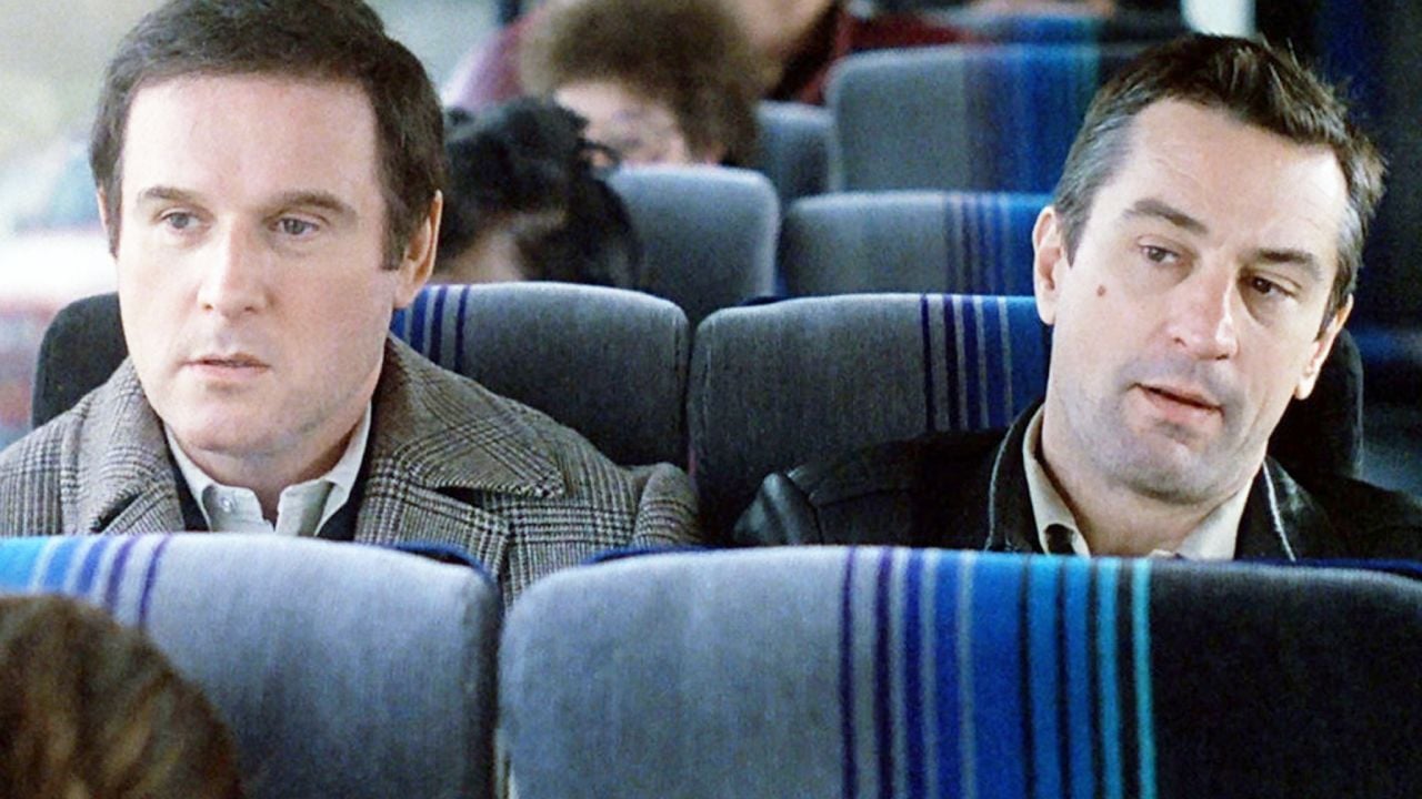 Il y a 38 ans, Robert De Niro jouait dans cette comédie d'action culte notée 3,5 sur 5, qui aurait vraiment mérité une suite