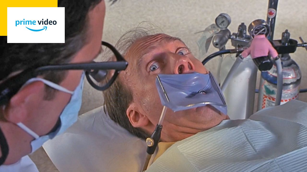 This comedy with Bruce Willis will make you see the actor in a different light!
