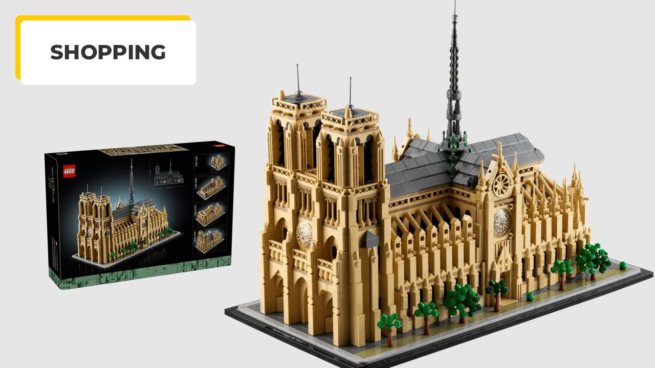 Notre Dame de Paris: Lay the first brick of the cathedral with this wonderful LEGO box