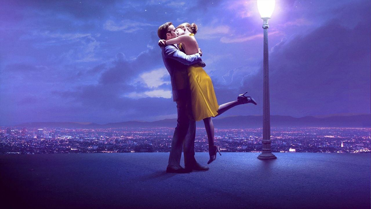From Four Weddings and a Funeral to La La Land, discover your favorite romantic comedies like you’ve never seen them before!