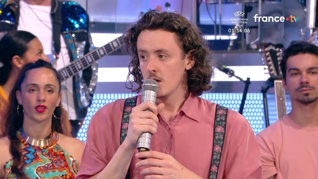 N'oubliez pas les paroles : Pierre-Yves déjà sélectionné pour les Masters en seulement 6 victoires ? Nagui explique comment c'est possible - TV ACTU by AlloCiné