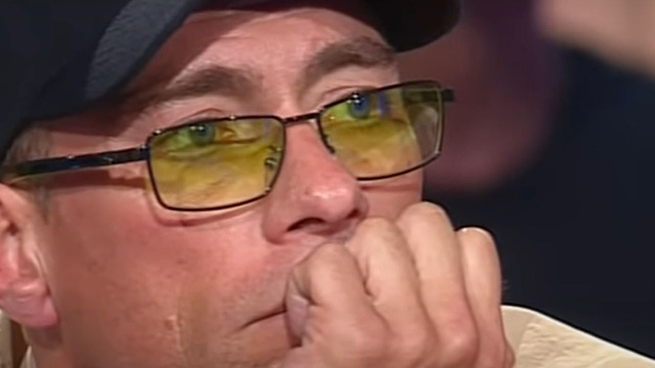 “We’re going to distribute movies over the phone”: In 2001, Jean-Claude Van Damme announced Laughter Streaming.