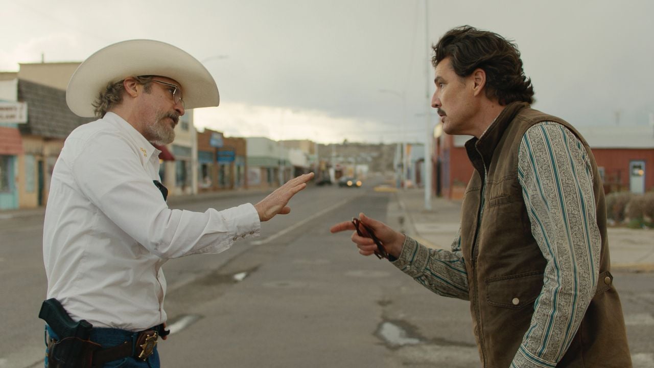 We have seen Joakin Phoenix and Pedro Pascal in Edington in the skin: it’s paranoid and provocative West not leaving indifferent We have seen Joakin Phoenix and Pedro Pascal in Edington in the skin: it’s paranoid and provocative West not leaving indifferent