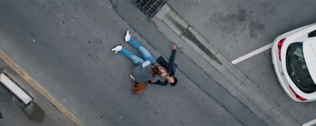 Diego est abattu froidement par son demi-frère.