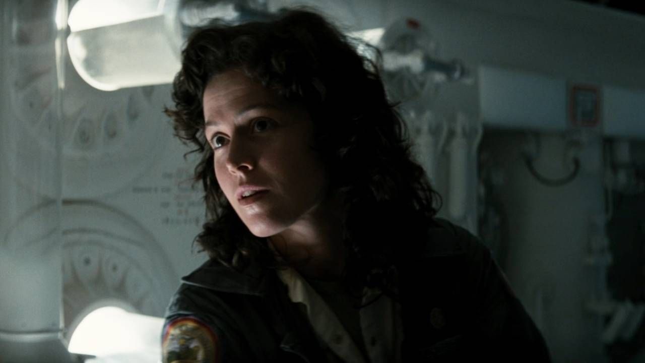 Sigourney Weaver