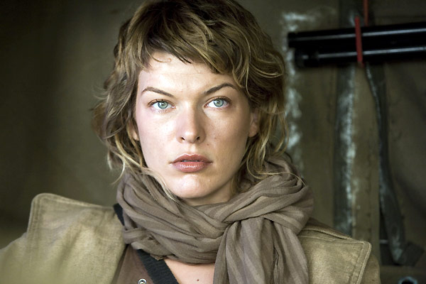 Photo De Milla Jovovich Resident Evil Extinction Photo Milla Jovovich Russell Mulcahy 0523