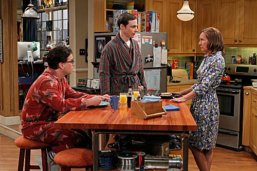 La boite à mouchoirs Rubik's Cube de Sheldon Cooper (Jim Parsons) dans The  Big Bang Theory S09E07