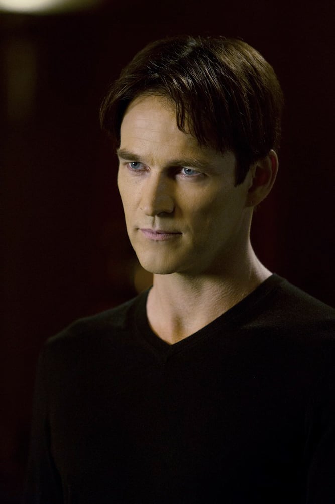 Stephen Moyer how tall