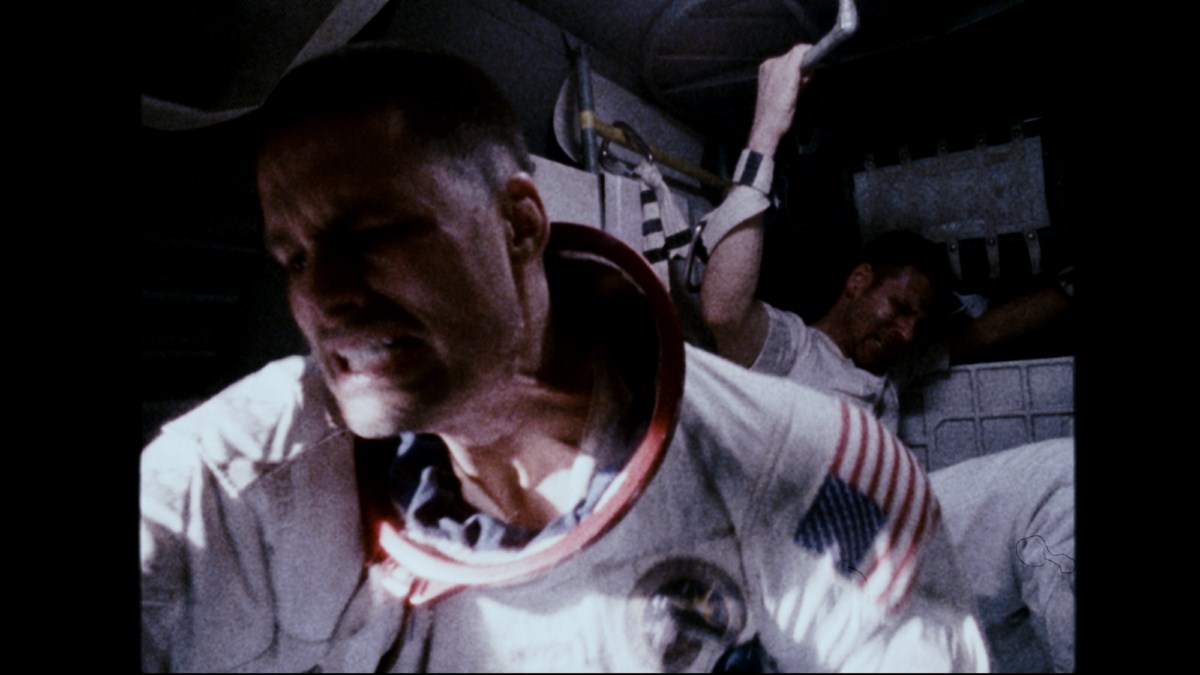 photo-du-film-apollo-18-photo-8-sur-9-allocin