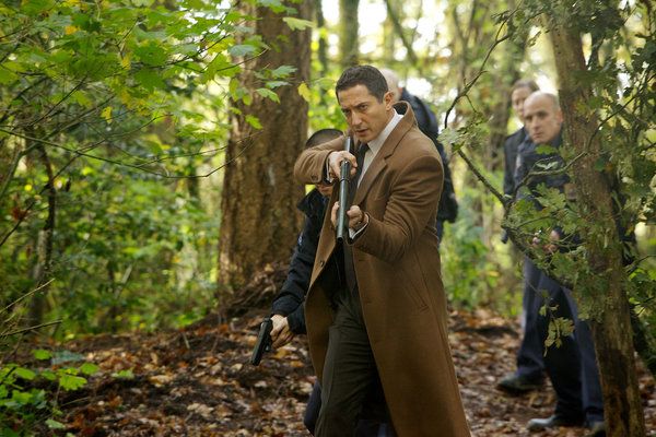 Grimm : Grimm : Photo Sasha Roiz - 752 sur 830 - AlloCiné