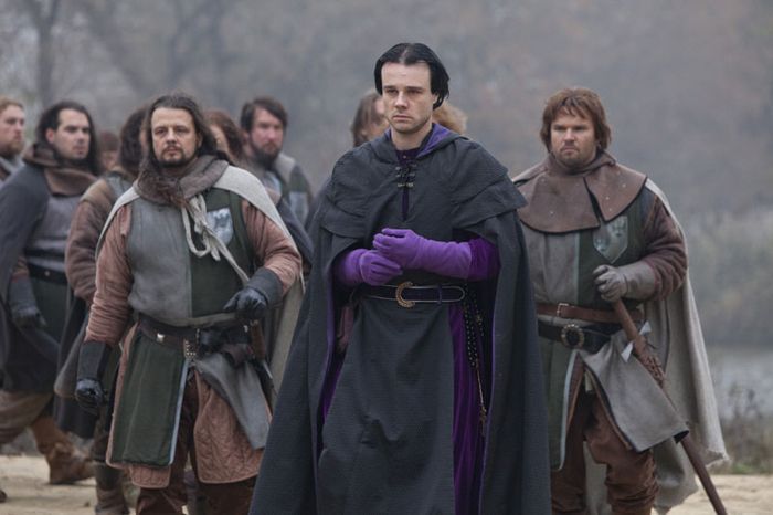 Les Piliers De La Terre Streaming Vostfr Photo de Rupert Evans - Les Piliers de la Terre : Un monde sans fin