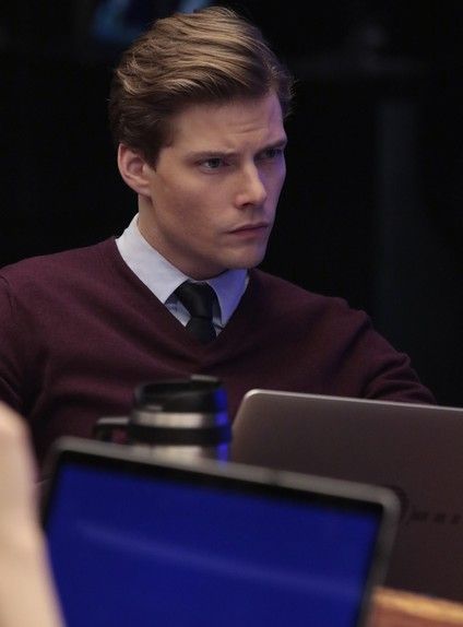 Hunter Parrish : connaissez-vous le nouvel atout charme de Quantico ...