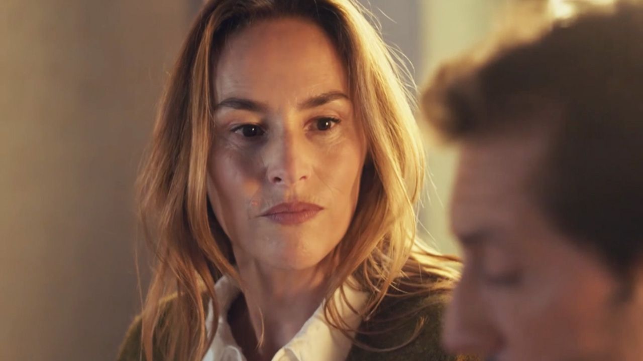 Films Et Séries Tv Avec Vanessa Demouy Demain nous appartient : Antoine est-il le grand amour de Rose