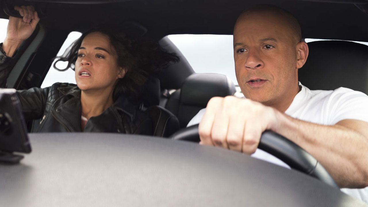Fast And Furious 9 Voiture Volante Nouvelle bande-annonce Fast & Furious 9 : voitures volantes, aimants
