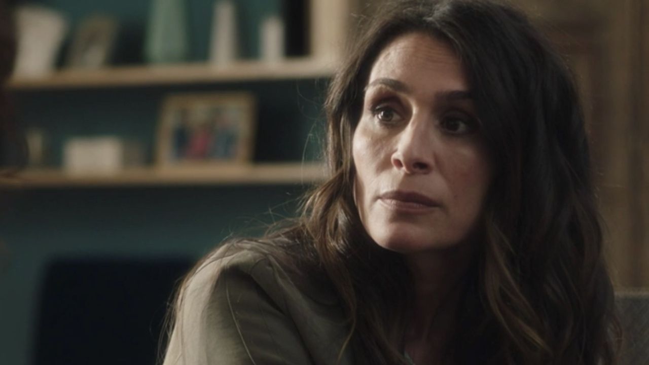 Films Et Séries Tv Avec Diane Robert Ici tout commence : Alice va-t-elle réussir à séparer Célia et Jérémy