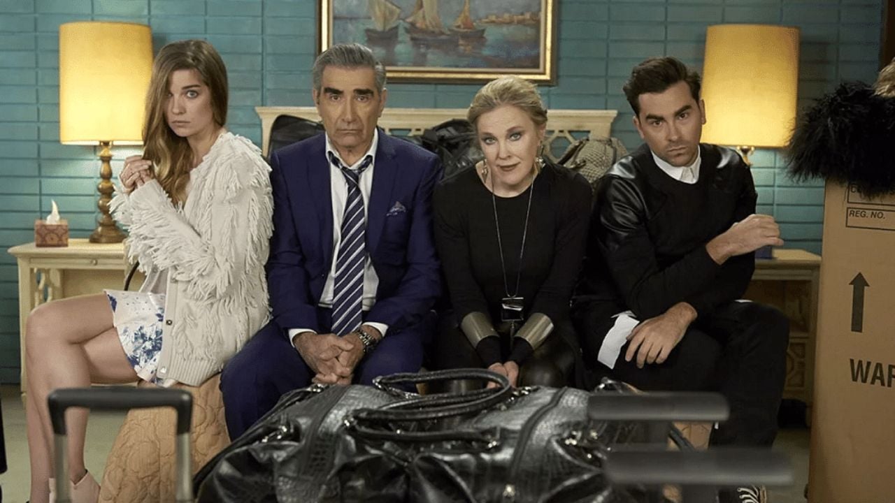 Schitt's Creek sur myCANAL : c'est quoi cette série hilarante qui débarque enfin en France ? - News Séries à la TV - Vimarsana News