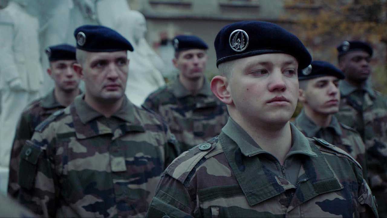 La Troisième guerre : c'est quoi ce film sur la mission sentinelle avec Anthony Bajon, Karim Leklou et Leïla Bekthi ? - Vimarsana News