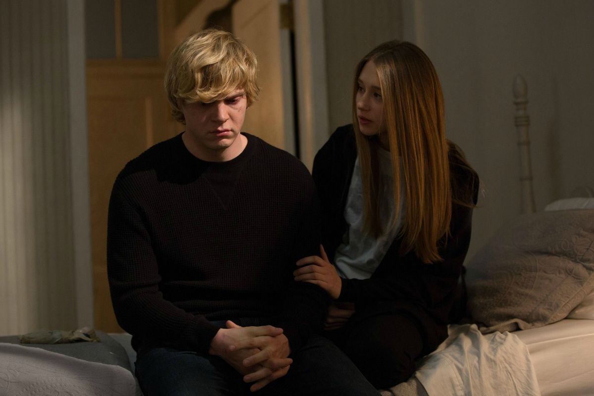 Taissa Farmiga Films Et Programmes Tv American Horror Story : Photo Evan Peters, Taissa Farmiga - 470 sur 702