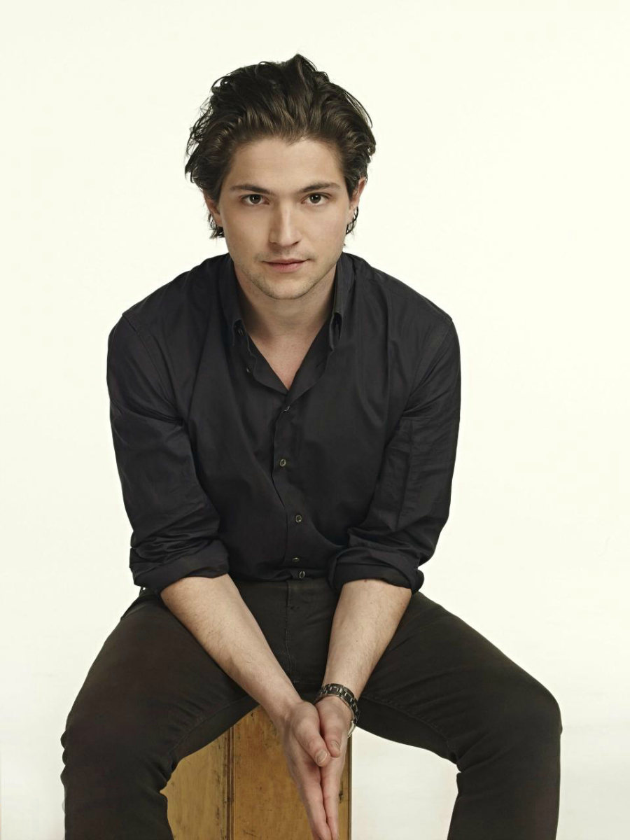 Thomas McDonell actor