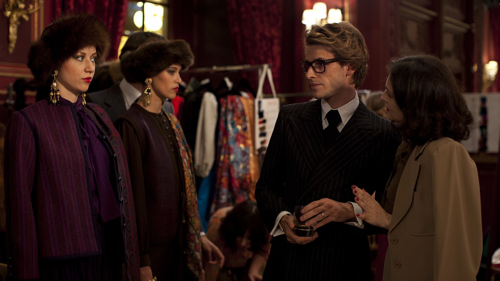 Photo de Gaspard Ulliel - Saint Laurent : Photo Amira Casar, Gaspard