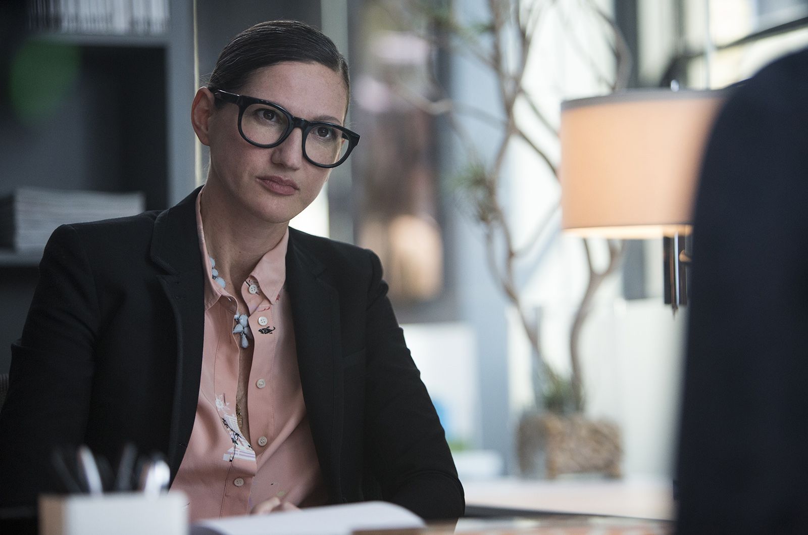 Girls : Girls : Photo Jenna Lyons - 105 sur 229 - AlloCiné - Jenna Lyons Height – Fashion’s Towering Icon?