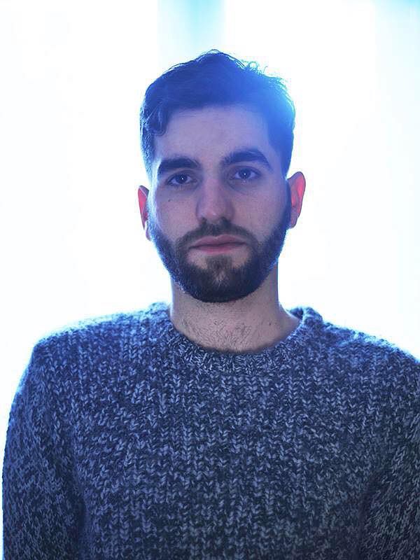 Photo de Jonathan Louis Affiche Jonathan Louis Photo 1 sur 12