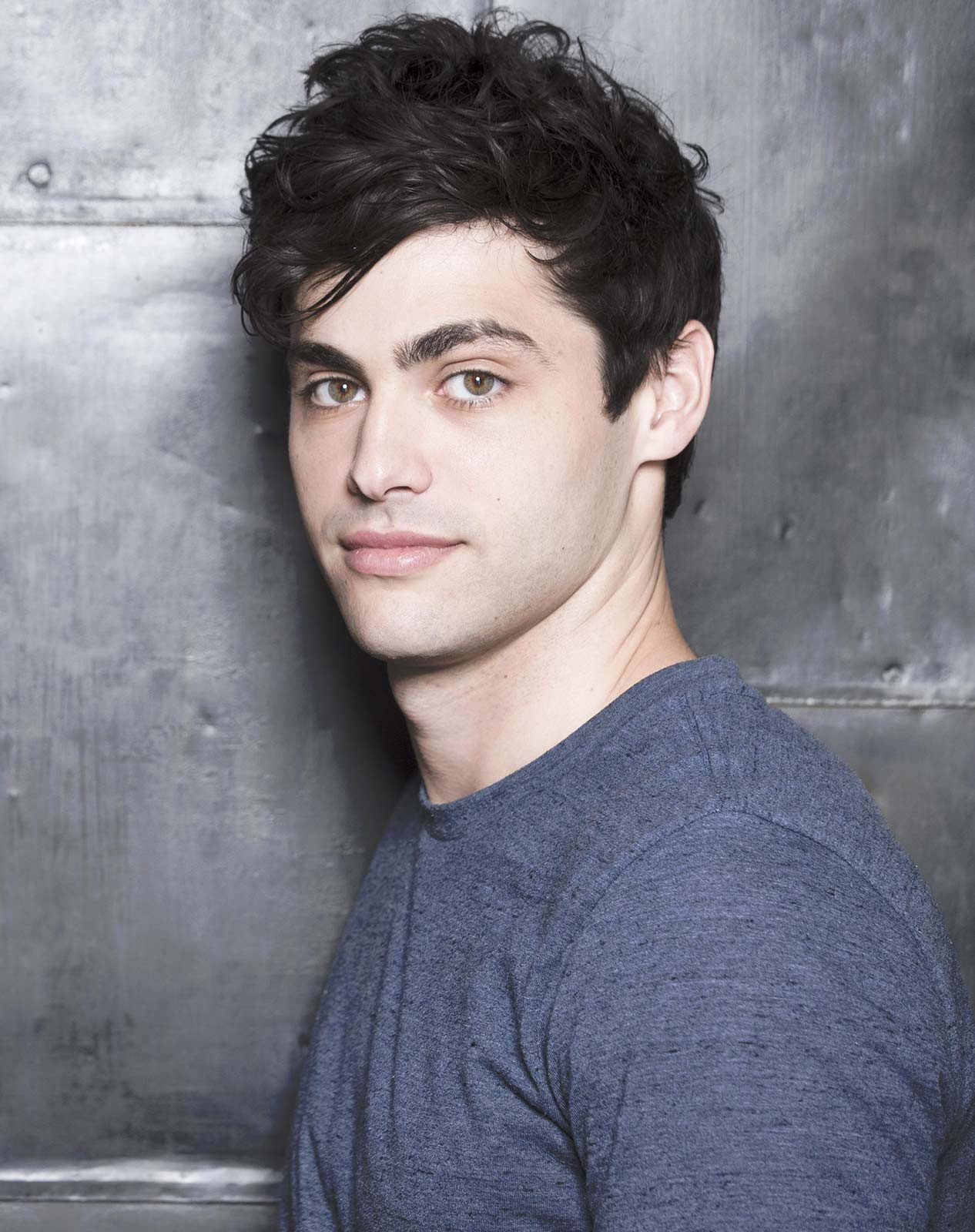 Matthew Daddario shadowhunters