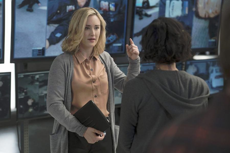 Photo de Ashley Johnson - Blindspot : Photo Ashley Johnson - Photo 88 sur 104 - AlloCiné