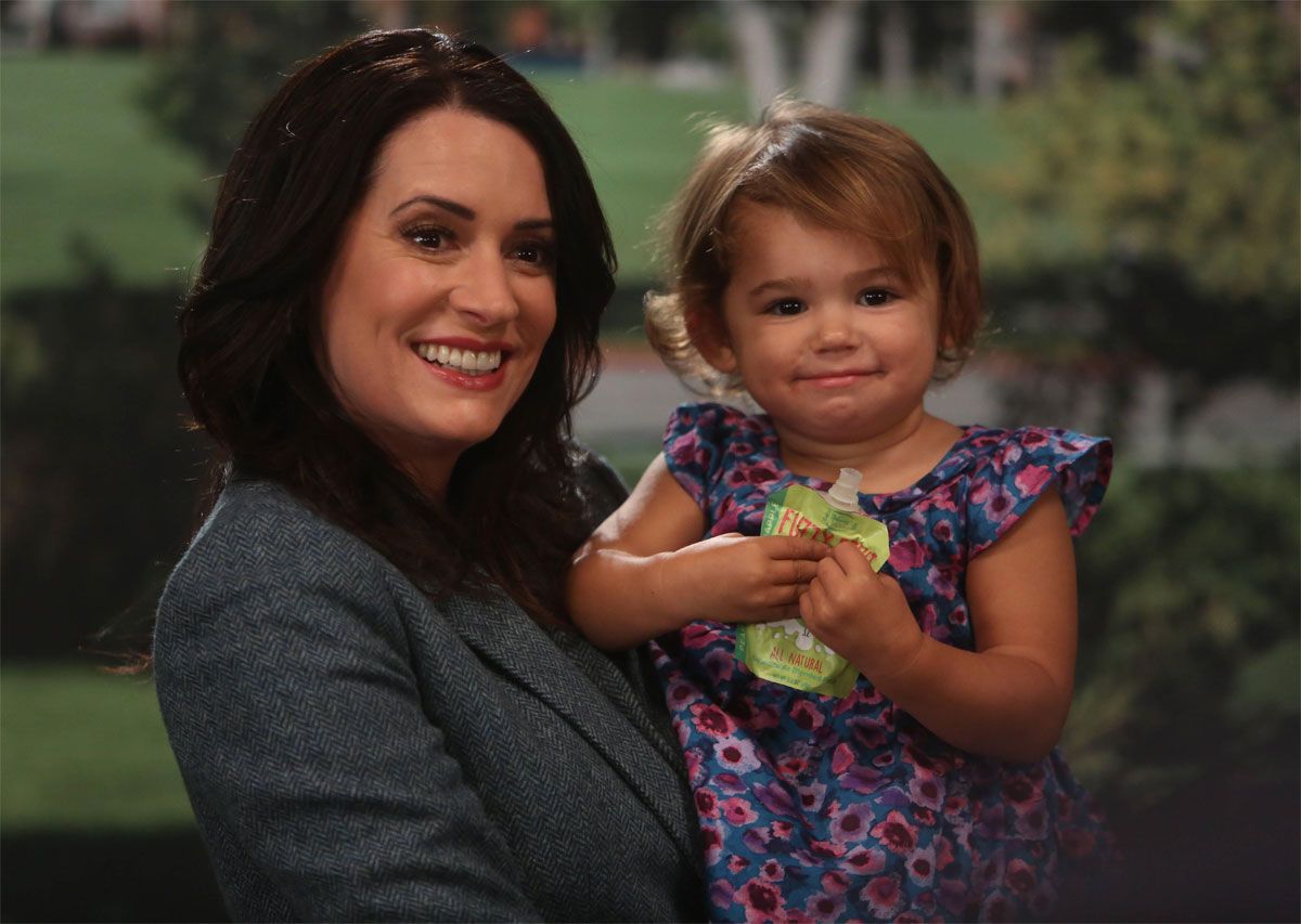Grandfathered Grandfathered Photo Paget Brewster 40 sur 66 AlloCiné