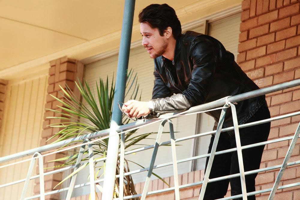 Peter Gadiot Films Et Programmes Tv Reine du Sud : Photo Peter Gadiot - 187 sur 257 - AlloCiné