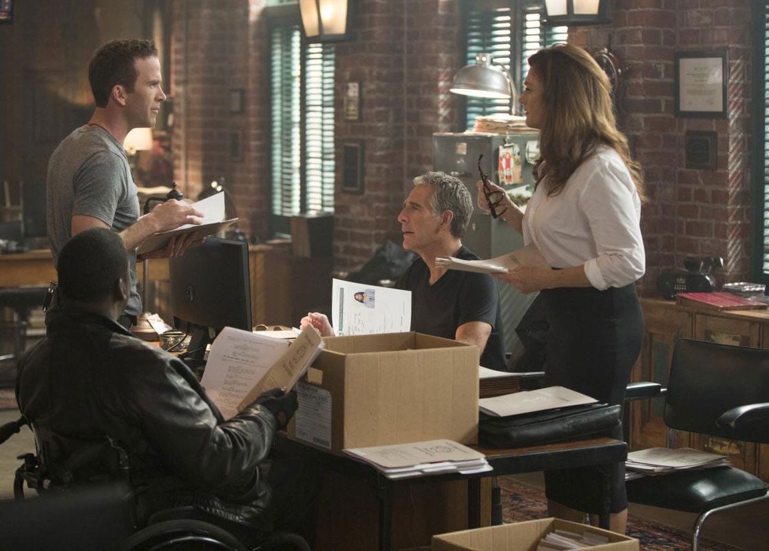 NCIS NouvelleOrléans NCIS NouvelleOrléans Photo Chelsea Field, Scott Bakula 389 sur