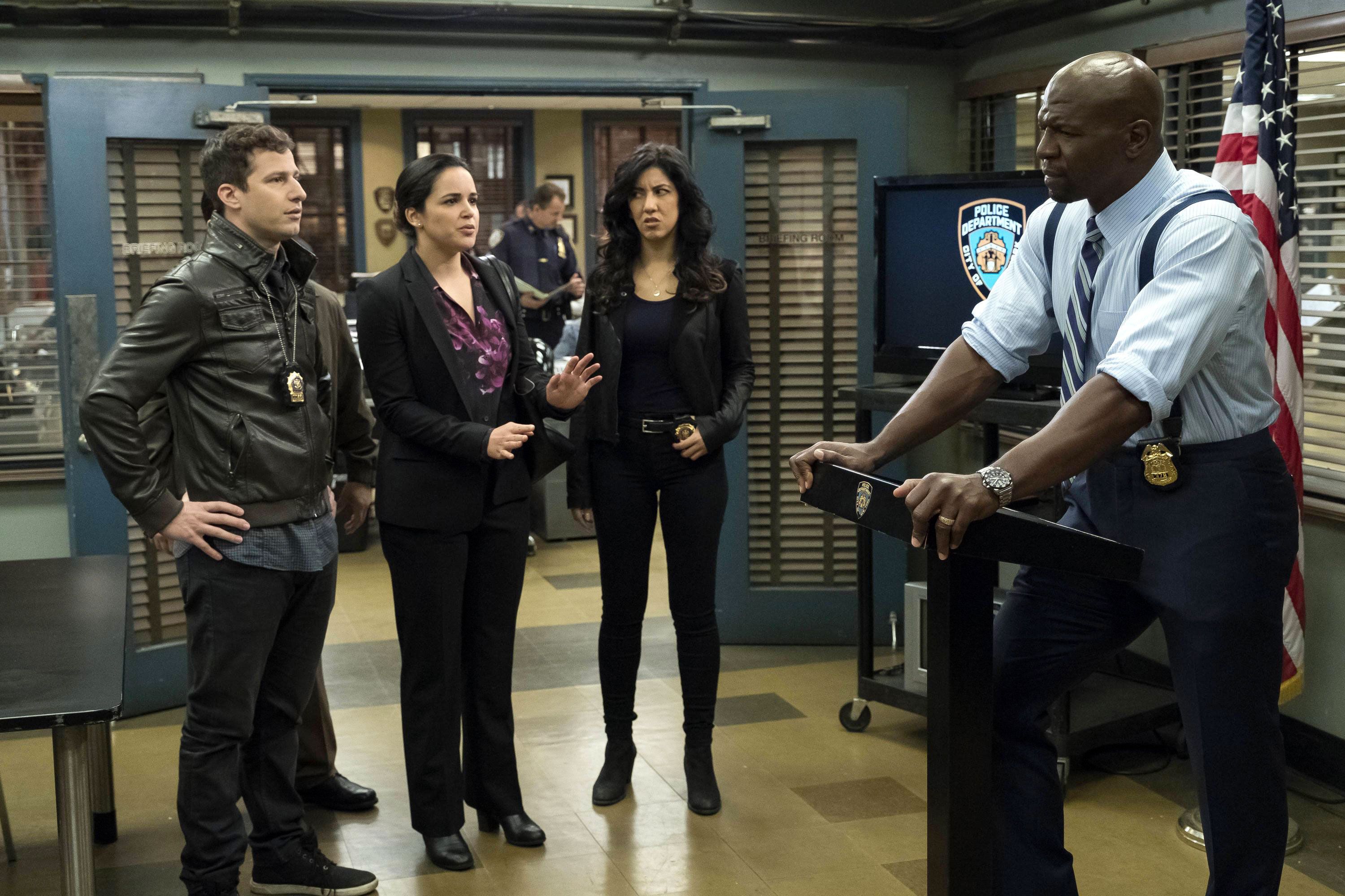 Brooklyn NineNine Photo Andy Samberg, Melissa Fumero, Stephanie Beatriz, Terry Crews 294 Brooklyn NineNine Photo Andy Samberg, Melissa Fumero, Stephanie Beatriz, Terry Crews 294