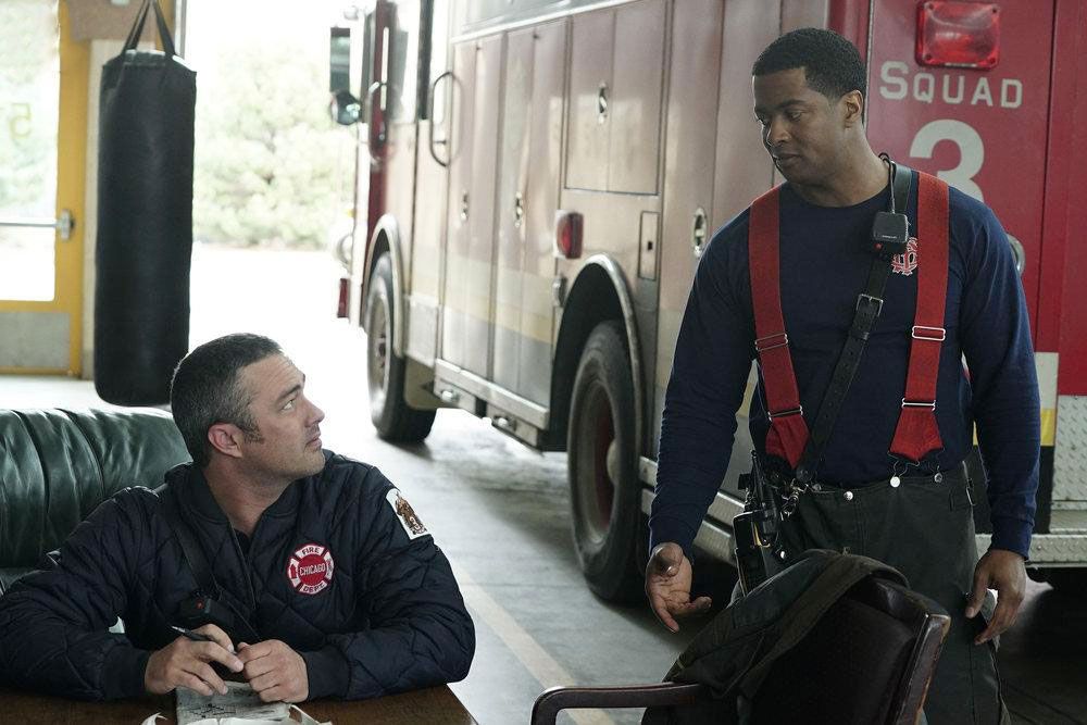 Chicago Fire : Chicago Fire : Photo Taylor Kinney, Kamal Angelo Bolden