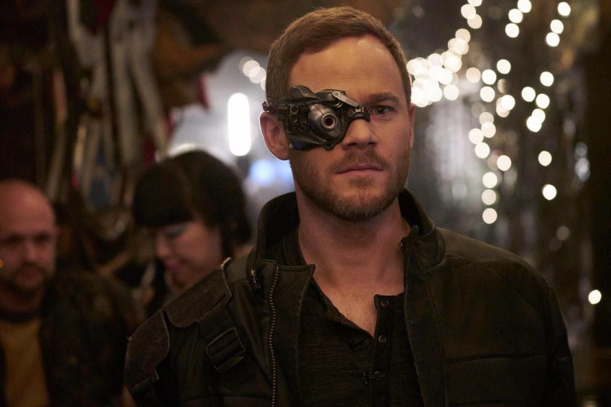Films Et Séries Tv Avec Aaron Ashmore Killjoys : Photo Aaron Ashmore - 141 sur 272 - AlloCiné