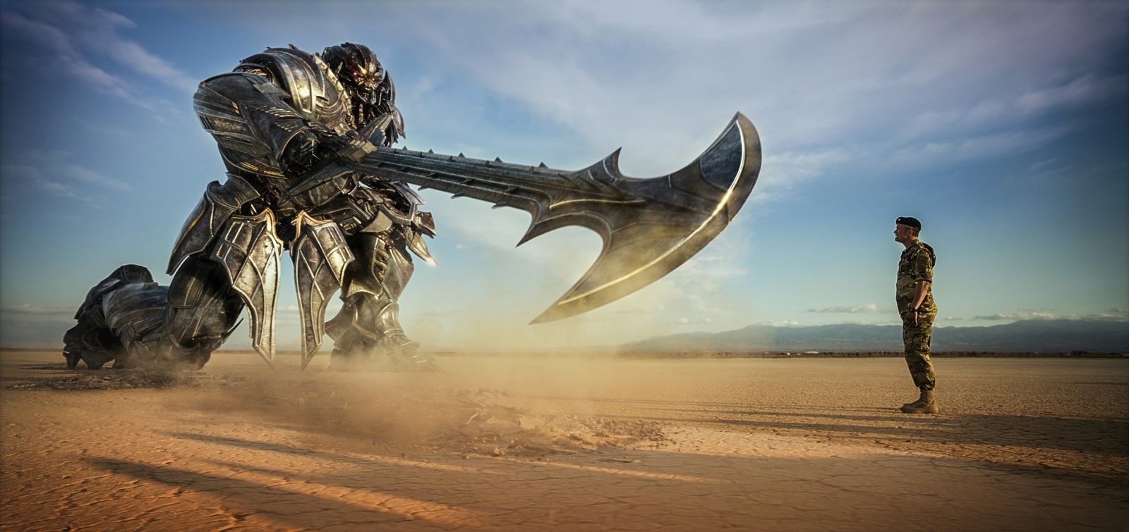 Photo de Josh Duhamel Transformers The Last Knight Photo Josh