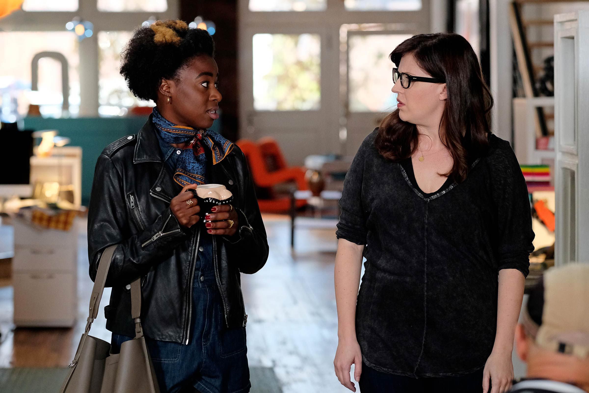I Care A Lot Bande Annonce Vf Photo de Kirby Howell-Baptiste - Photo Allison Tolman, Kirby Howell