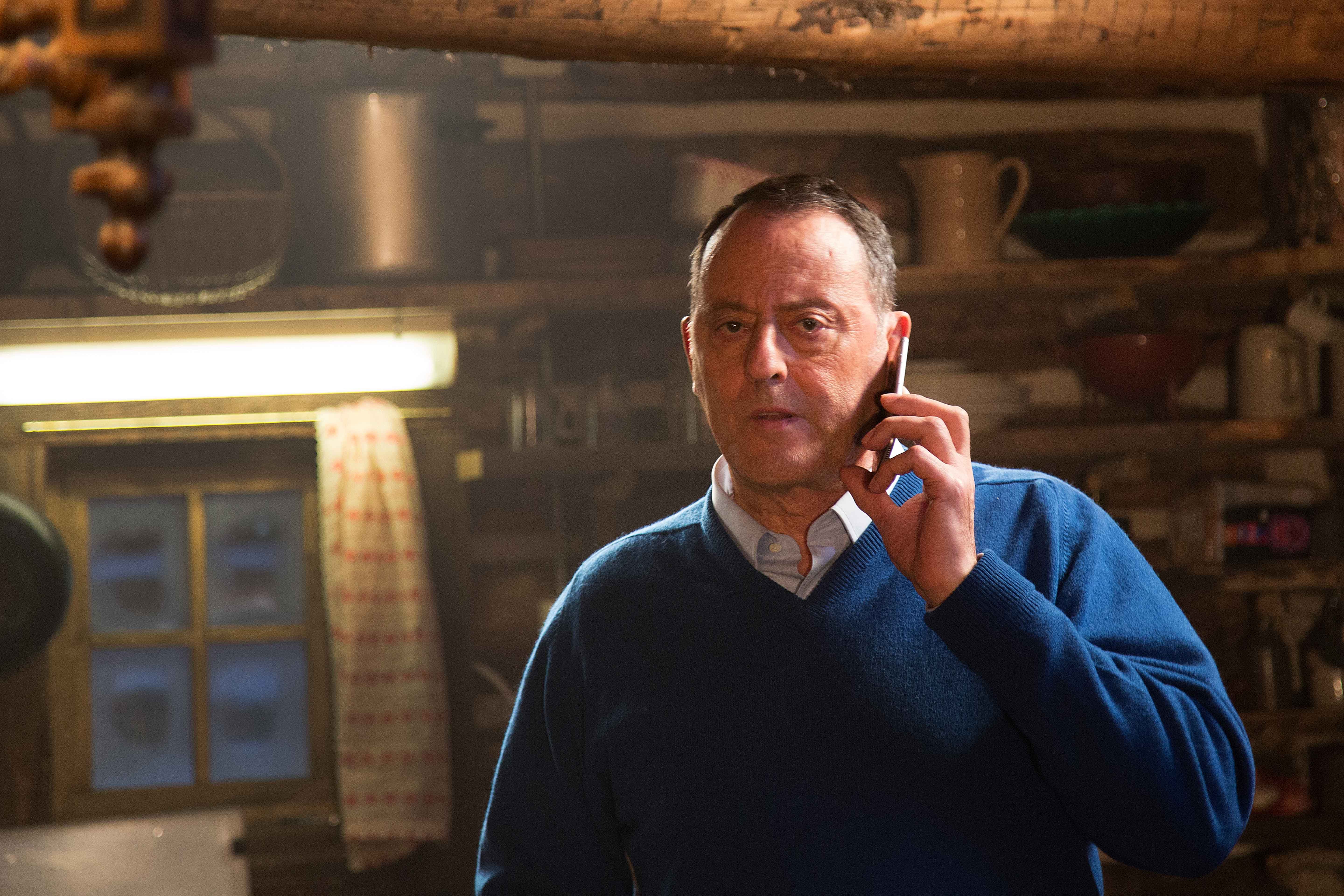 Qui A Tue Sara Jean Reno Photo de Jean Reno - Mes Trésors : Photo Jean Reno - AlloCiné