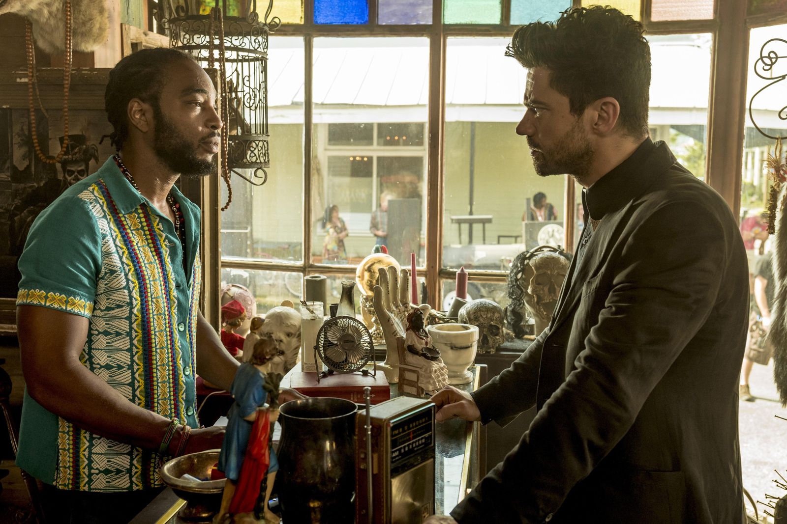 Films Et Séries Tv Avec Dominic Cooper Photo de Dominic Cooper - Photo Dominic Cooper, Renell Gibbs - AlloCiné