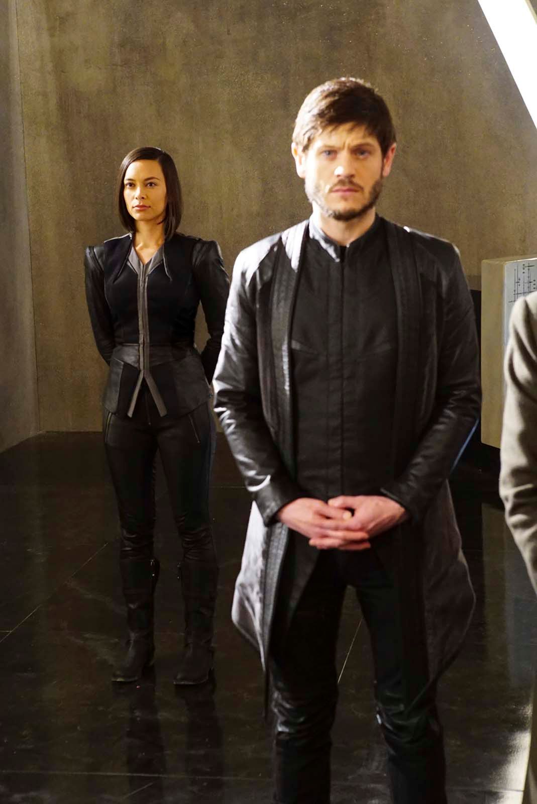 Marvel's Inhumans : Marvel's Inhumans : Photo Sonya Balmores, Iwan ...