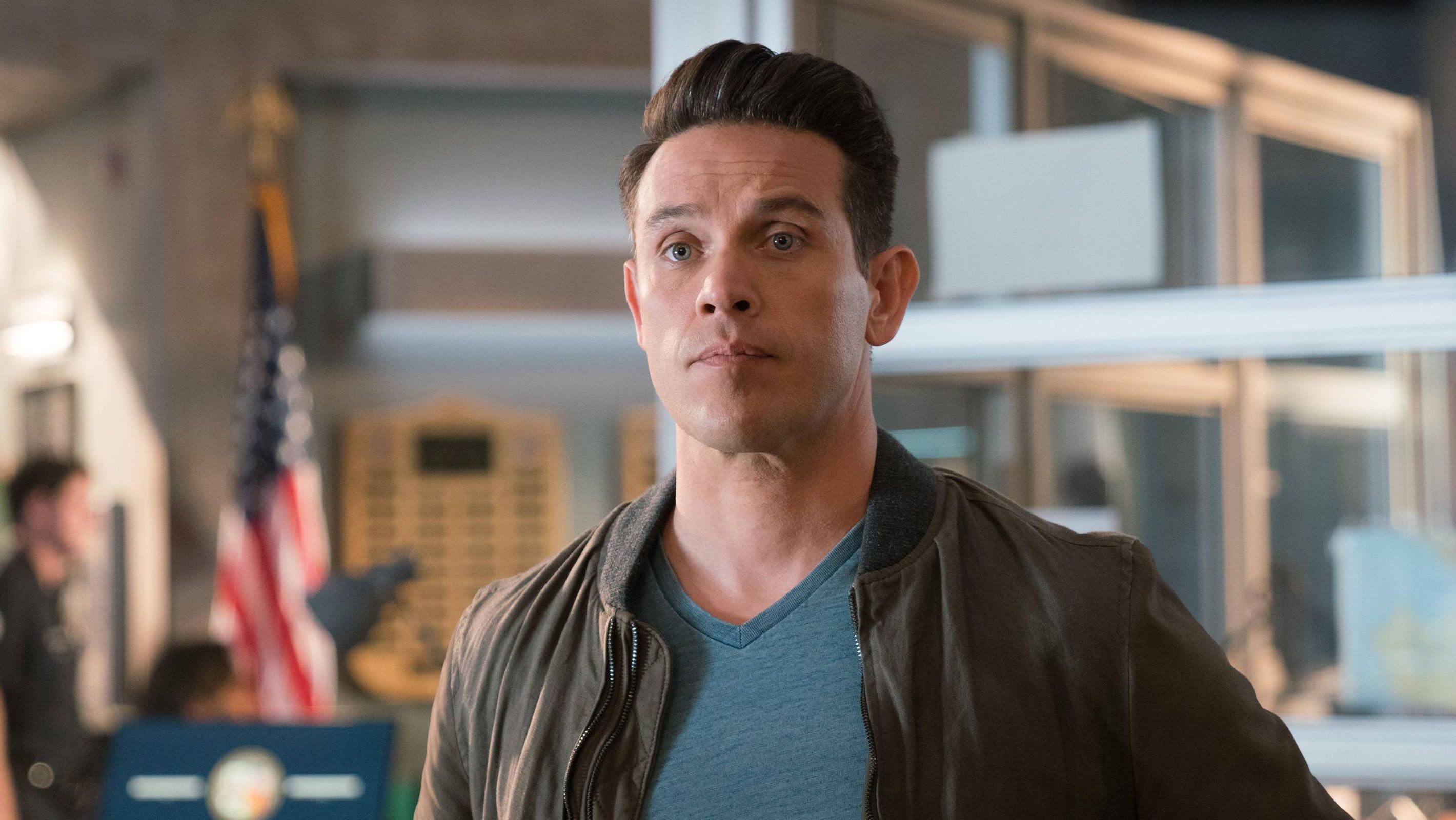 Lucifer lucifer photo kevin alejandro 206 sur 456 allocin 
