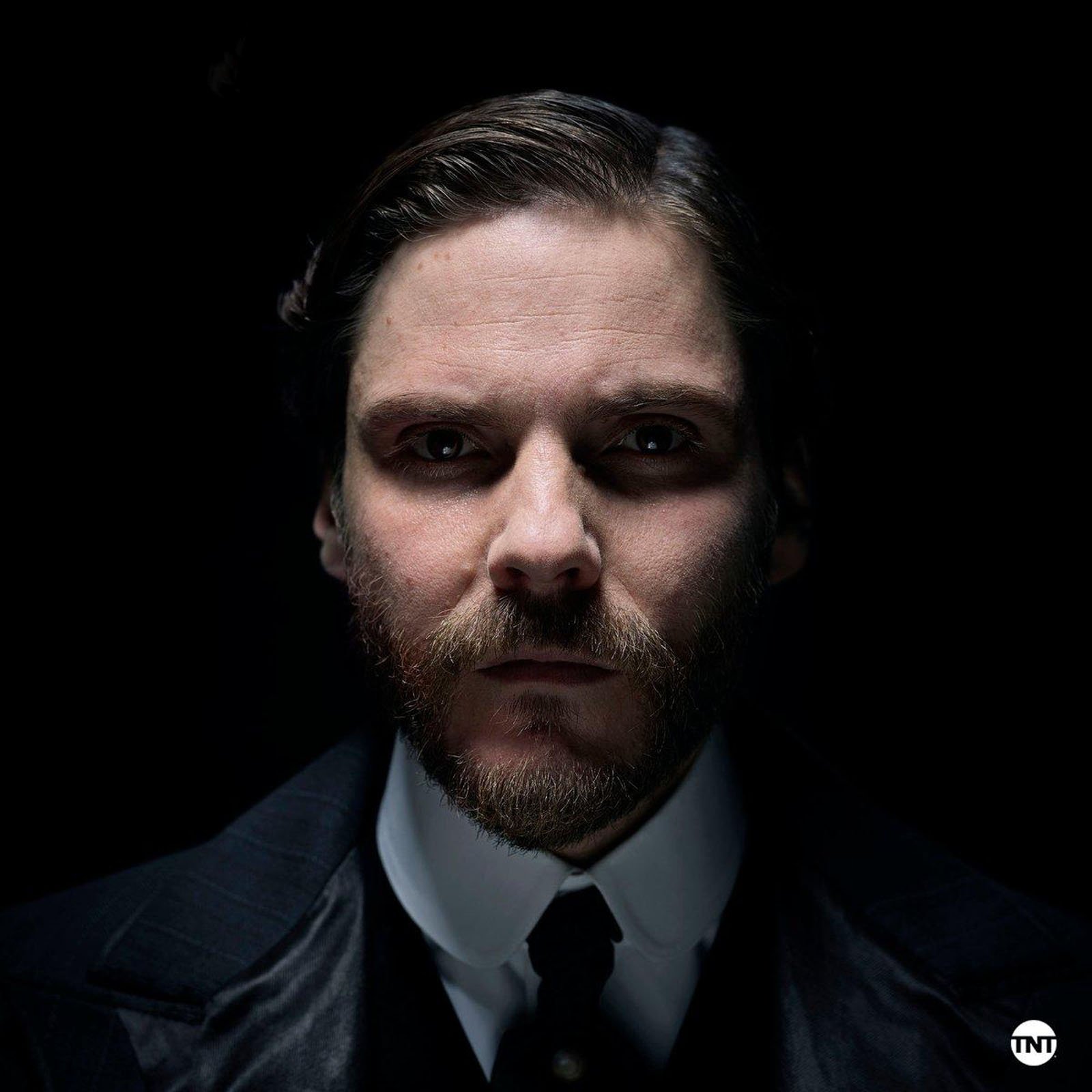 รวมกัน 97+ ภาพ Daniel Brühl ภาพยนตร์ ใหม่ที่สุด