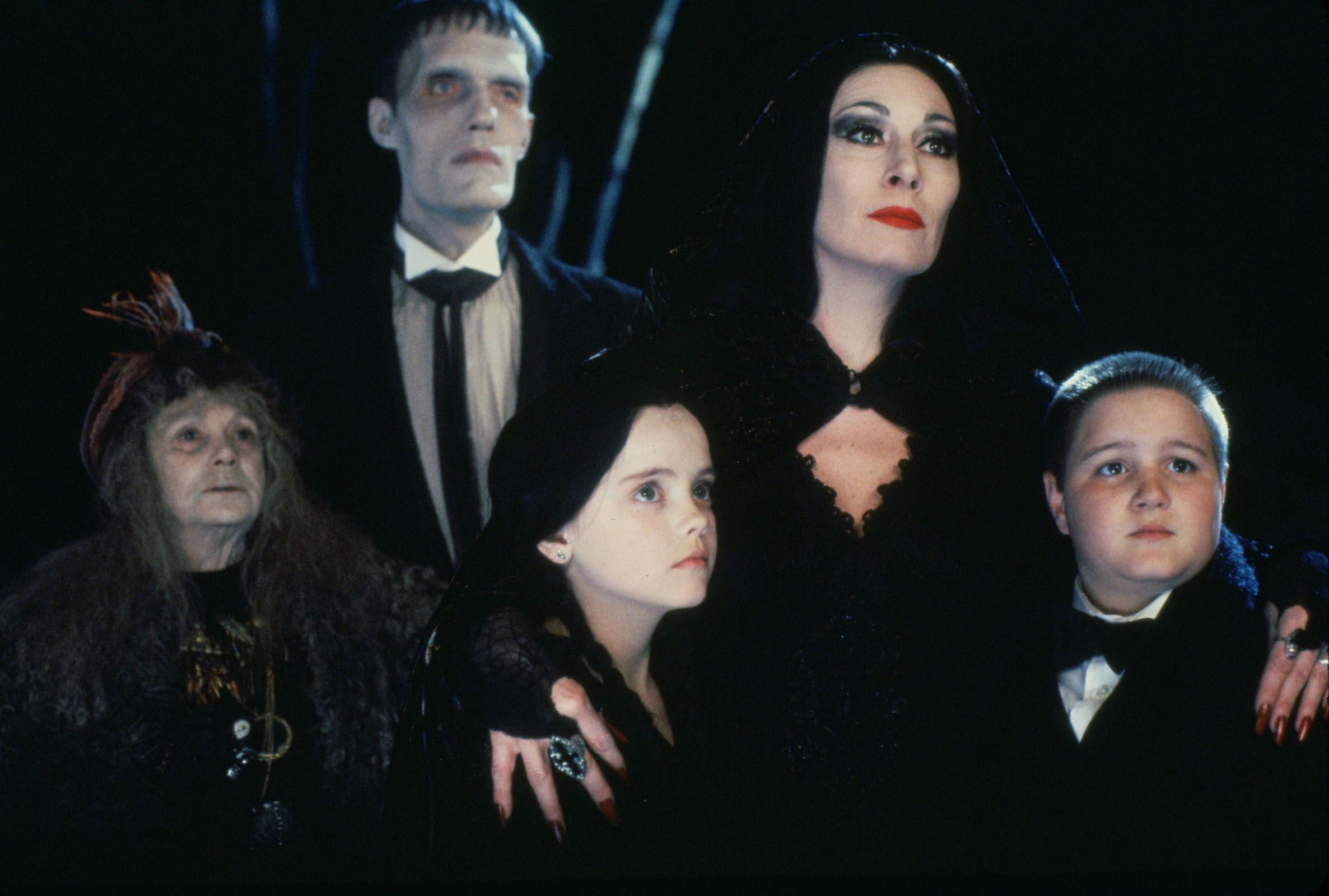 La Chose Dans La Famille Addams Photo de Carel Struycken - La Famille Addams : Photo Anjelica Huston