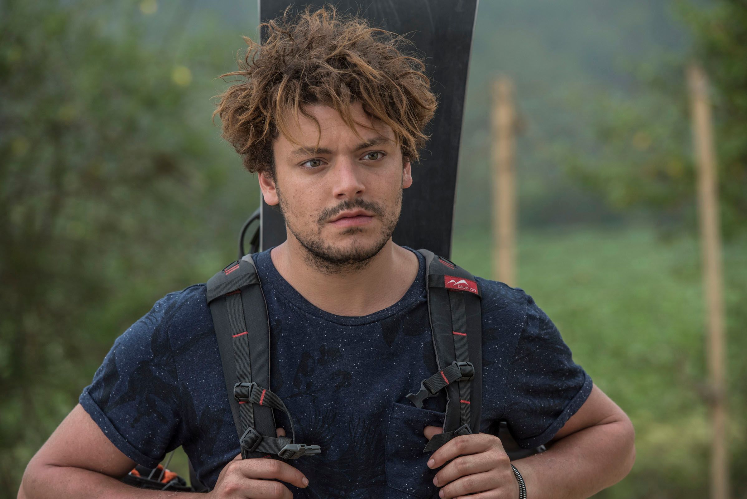 Films Et Séries Tv Avec Kev Adams Photo de Kev Adams - Tout là-haut : Photo Kev Adams - AlloCiné