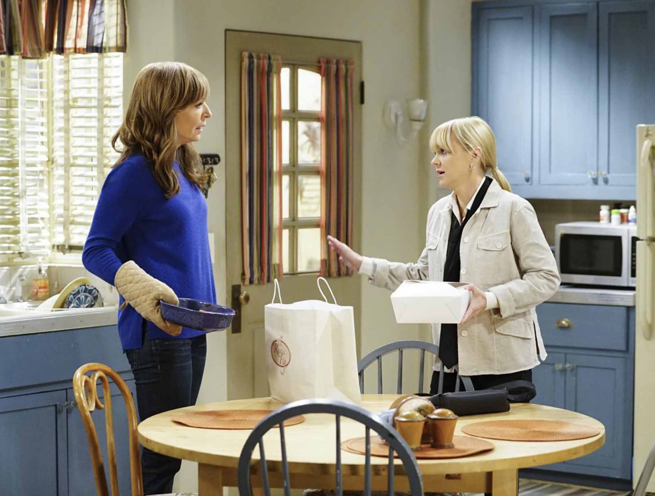Mom : Mom : Photo Allison Janney, Anna Faris - 250 sur 545 - AlloCiné