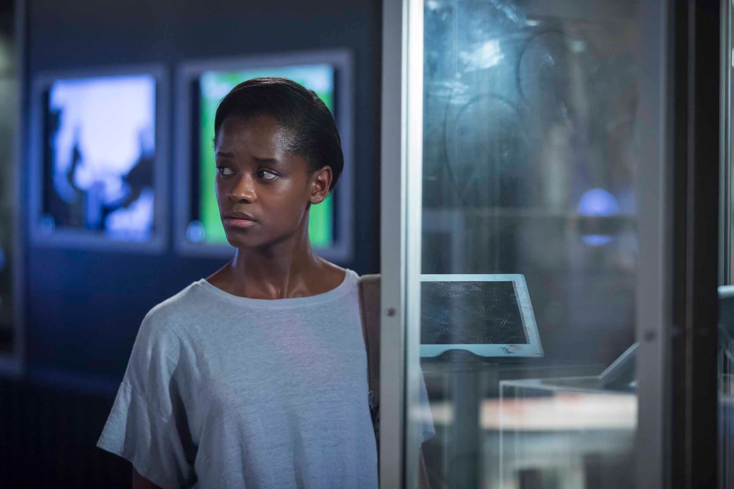 Black Mirror Streaming Saison 4 Poster Black Mirror - Saison 4 - Affiche 23 sur 36 - AlloCiné