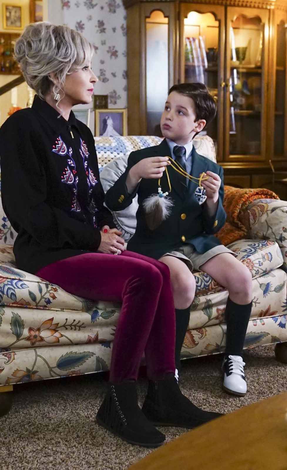 young-sheldon-photo-annie-potts-iain-armitage-211-sur-258-allocin