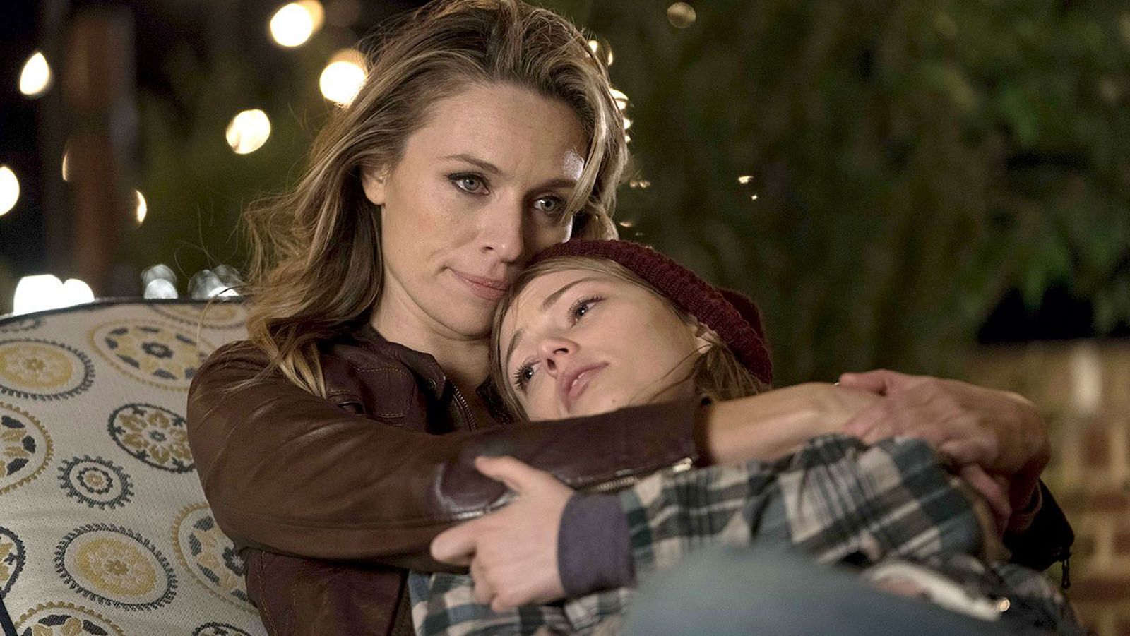 Films Et Séries Tv Avec Michaela Mcmanus Photo de Grace Van Dien - Photo Grace Van Dien, Michaela McManus - AlloCiné