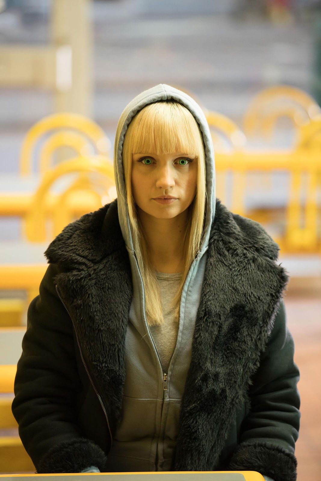 humans-humans-photo-emily-berrington-5-sur-28-allocin