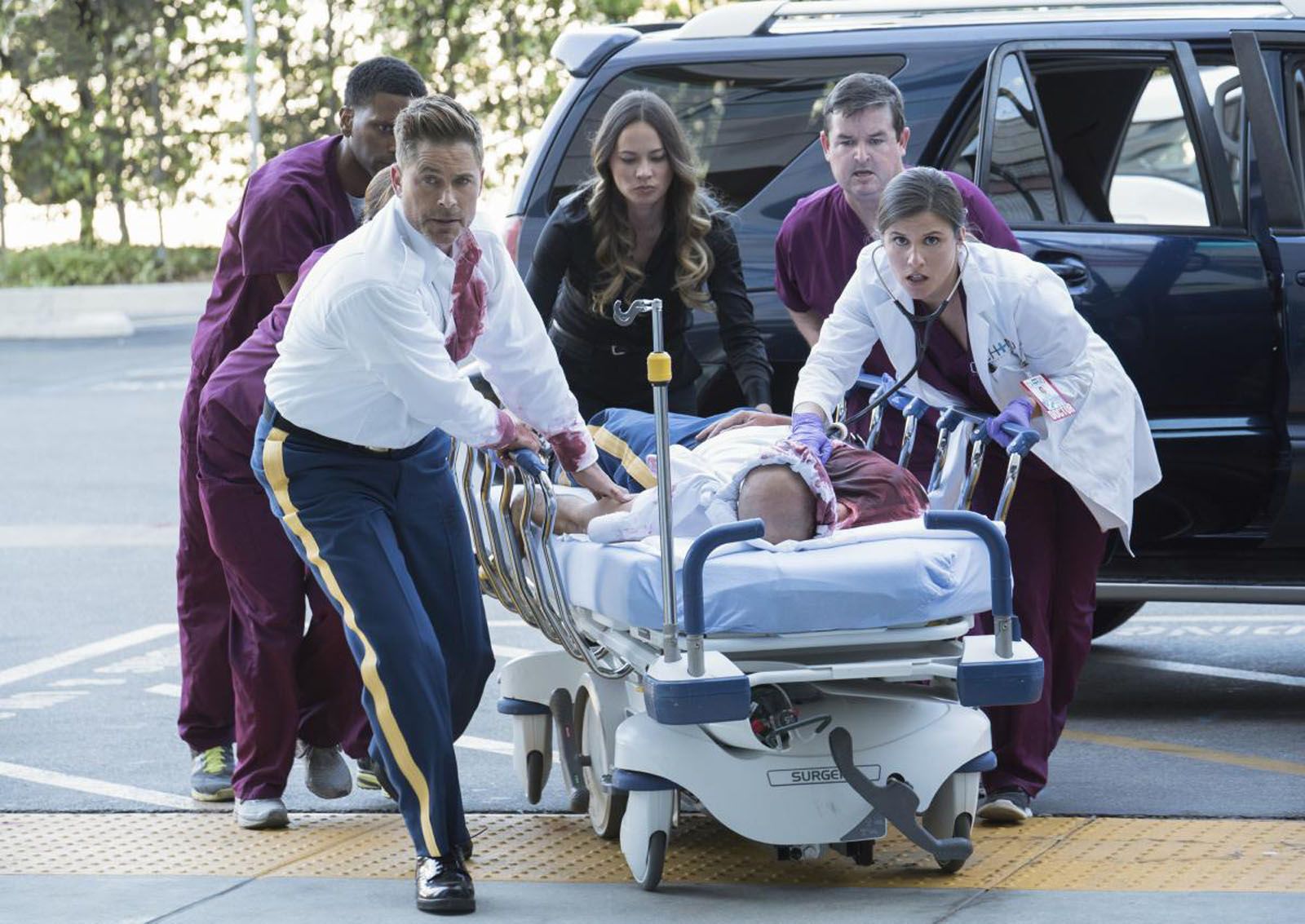 Code Black : Code Black : Photo Moon Bloodgood, Rob Lowe - 35 sur 206 ...